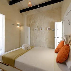 Guest house Private With Bathroom In, Valletta